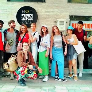 Hot - House Of Travellers Taj View Agra (Uttar Pradesh)